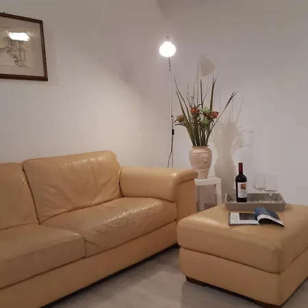 Casa Beatrice By Holiday World Apartment