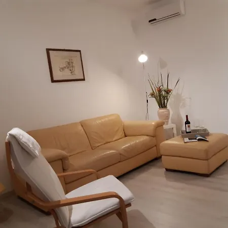 Casa Beatrice By Holiday World Σέστρι Λεβάντε